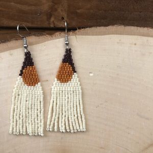 💥 4 for $20! Contrast Sunshine ☀️ Beaded Earrings